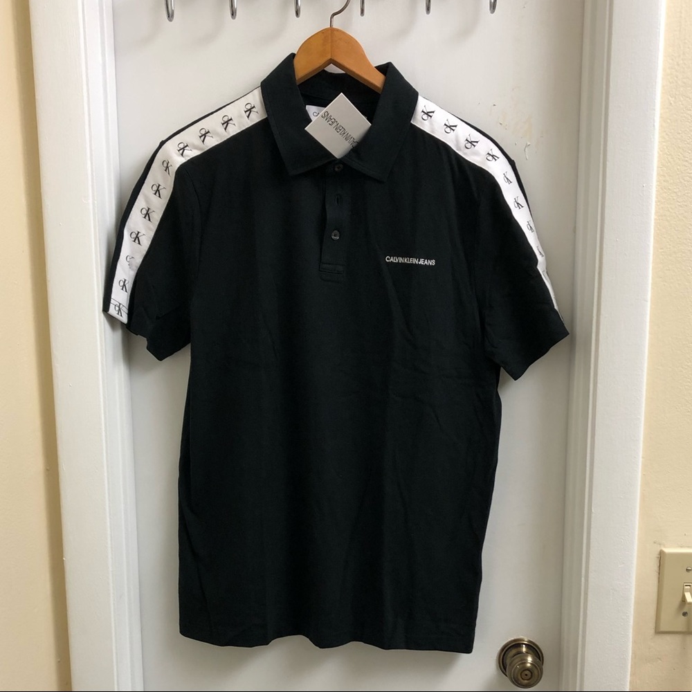 New with tags authentic Calvin Klein mens t shirt size M